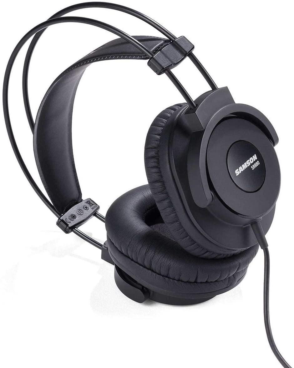 Samson CL8A Multi-Pattern Microphone and SR880 Closed-Back Headphones Bundle - Pro-Distributing