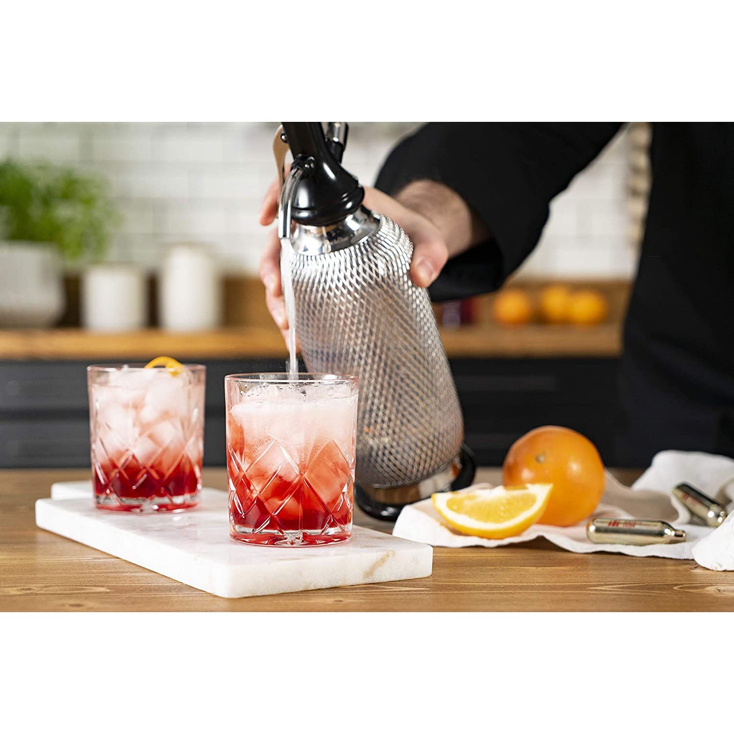 iSi Classic MeshSodamaker for Making Carbonating Beverages, 1 Quart, Stainless Steel - Pro-Distributing