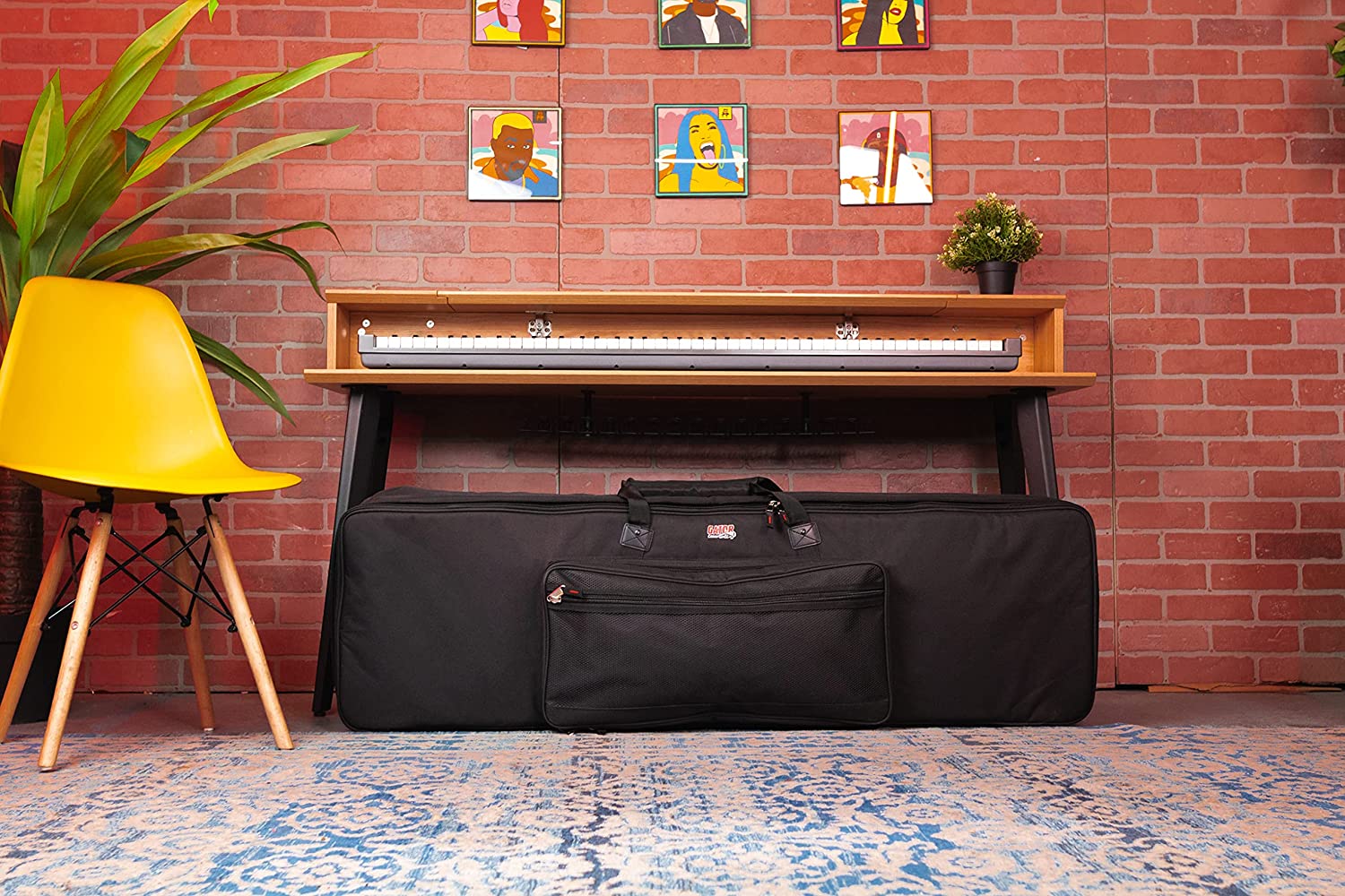 Gator Cases Heavy Duty Rugged Nylon Construction Padded Keyboard Gig Bag; Fits Slim Line 88 Note Keyboards - GKB-88 SLIM - Pro-Distributing